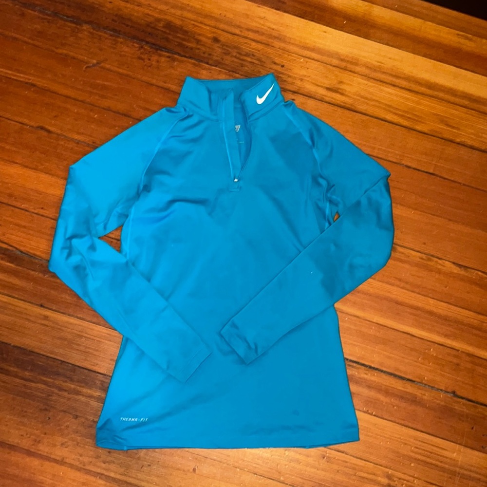 Nike athletic pullover